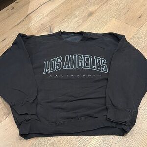Brandy Melville Black Crewneck Sweater Los Angeles with Pockets